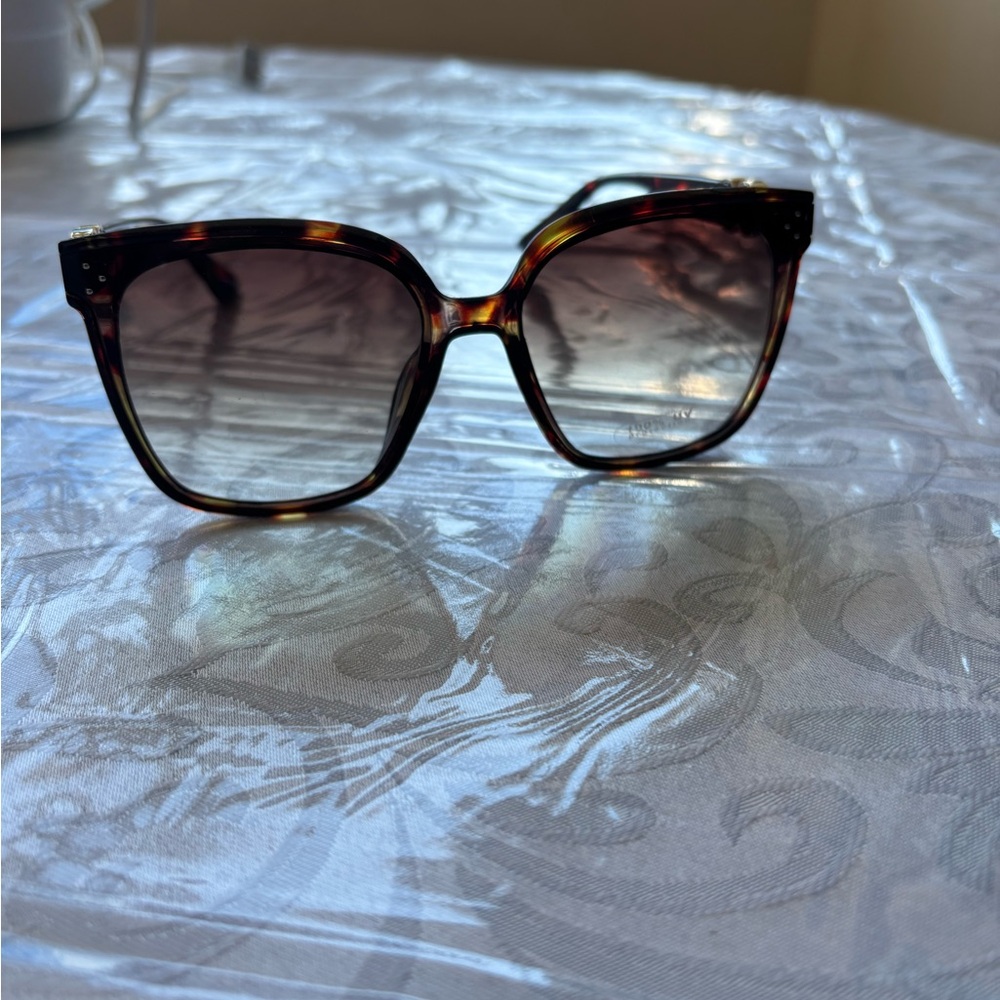 Tortoise Shell Sunglasses